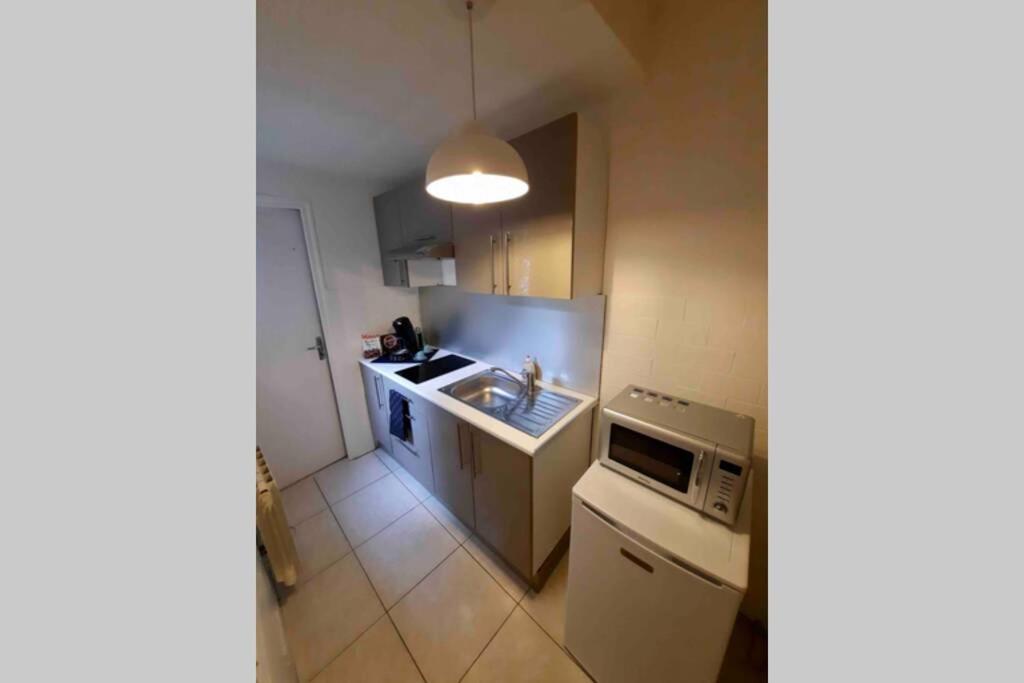 Grand Studio Confort Avec Exterieur Reims Ngoại thất bức ảnh